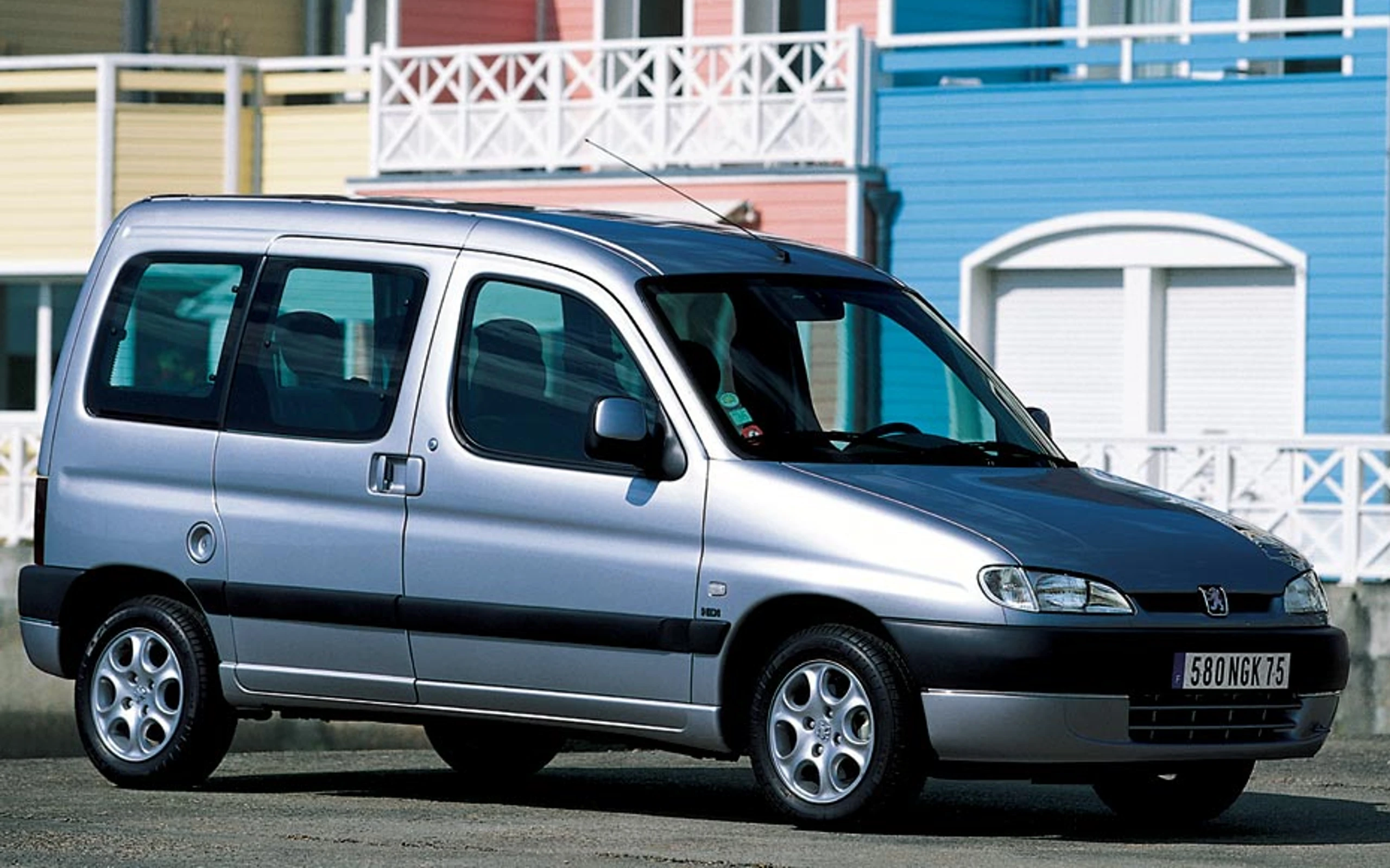 Quelle huile moteur pour Peugeot Partner I