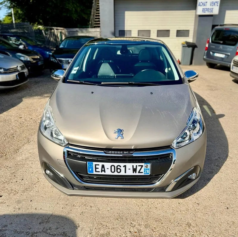 Quelle huile moteur pour Peugeot 208 I 1.2 PureTech 68/82/110