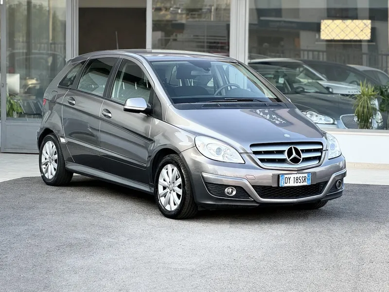 Quelle huile moteur pour Mercedes Classe B T245