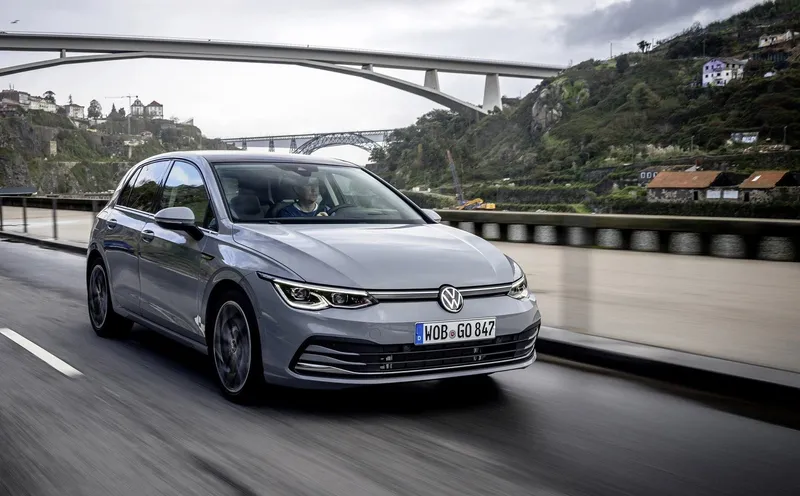 Quelle huile moteur pour Volkswagen Golf 8 1.5 TSI 130-150ch