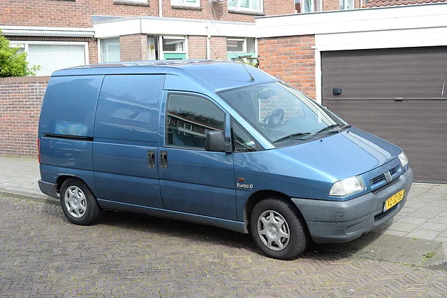 Quelle huile moteur pour Peugeot Expert I