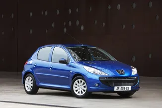 Quelle batterie pour Peugeot 206